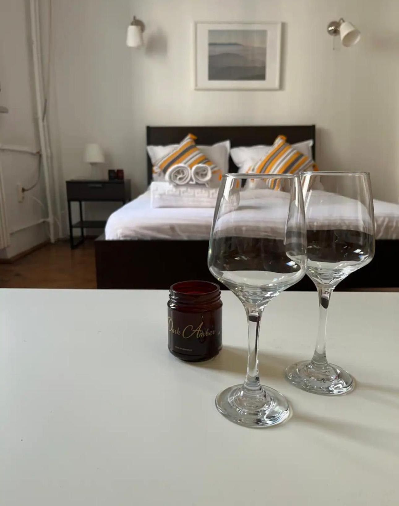 Lifestyle In The Center Apartment Bucharest Exterior photo